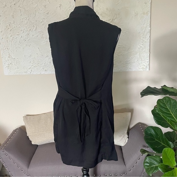 Wilfred Aritzia Niveau Black Linen Blend Longline Vest Pockets Tie Sz S - Picture 7 of 10